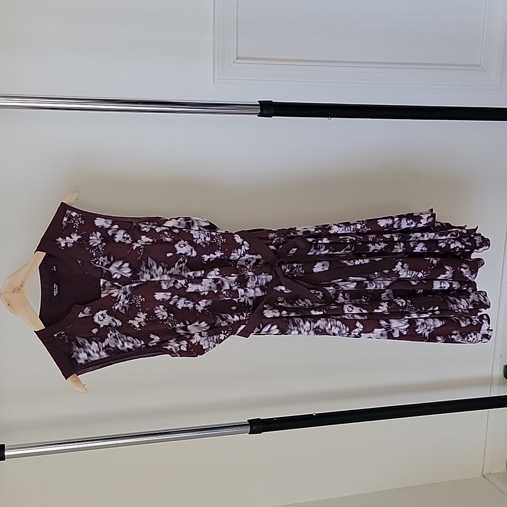 Simply Vera Vera Wang purple floral dress